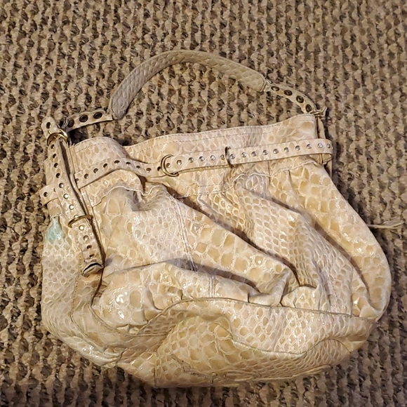 Handbag - Picture 2 of 4
